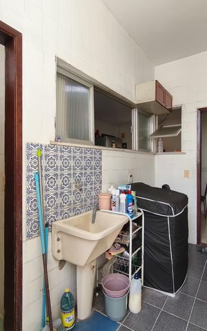 Apartamento à venda com 160m², 4 quartos e sem vaga Apartamento à venda com 160m², 4 quartos e sem vagaÁrea de Serviço