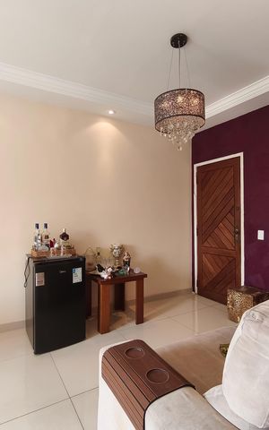 Apartamento à venda com 160m², 4 quartos e sem vaga Apartamento à venda com 160m², 4 quartos e sem vagaSala