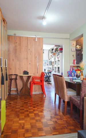 Apartamento à venda com 64m², 2 quartos e 1 vagaSala