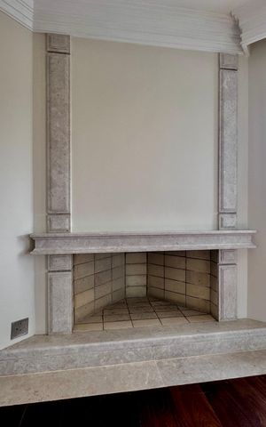 Apartamento para alugar com 216m², 3 quartos e 3 vagas Apartamento para alugar com 216m², 3 quartos e 3 vagasSala