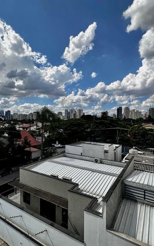 Apartamento para alugar com 216m², 3 quartos e 3 vagas Apartamento para alugar com 216m², 3 quartos e 3 vagasVista da Varanda