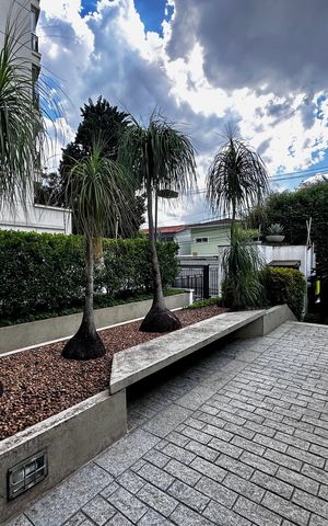 Apartamento para alugar com 216m², 3 quartos e 3 vagas Apartamento para alugar com 216m², 3 quartos e 3 vagasÁrea comum - Entrada