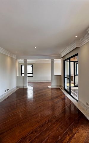 Apartamento para alugar com 216m², 3 quartos e 3 vagas Apartamento para alugar com 216m², 3 quartos e 3 vagasSala