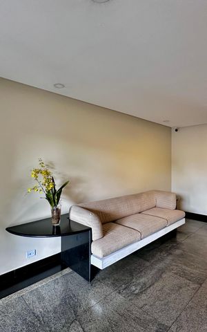 Apartamento para alugar com 216m², 3 quartos e 3 vagas Apartamento para alugar com 216m², 3 quartos e 3 vagasÁrea comum - Hall Social Bloco