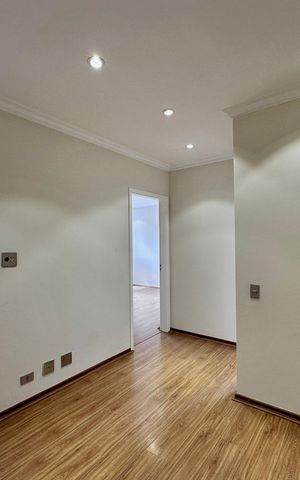 Apartamento para alugar com 216m², 3 quartos e 3 vagas Apartamento para alugar com 216m², 3 quartos e 3 vagasCorredor