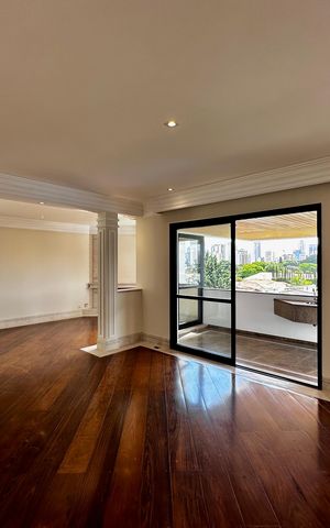 Apartamento para alugar com 216m², 3 quartos e 3 vagas Apartamento para alugar com 216m², 3 quartos e 3 vagasSala