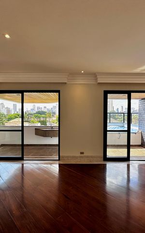 Apartamento para alugar com 216m², 3 quartos e 3 vagas Apartamento para alugar com 216m², 3 quartos e 3 vagasSala
