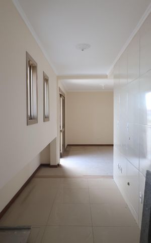 Apartamento para alugar com 70m², 2 quartos e sem vagaCozinha e Área de Serviço