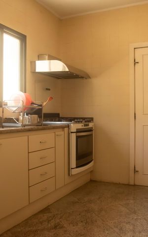 Casa à venda com 282m², 4 quartos e 3 vagasCozinha