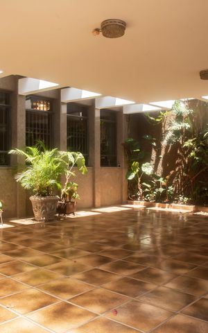 Casa à venda com 282m², 4 quartos e 3 vagasGaragem