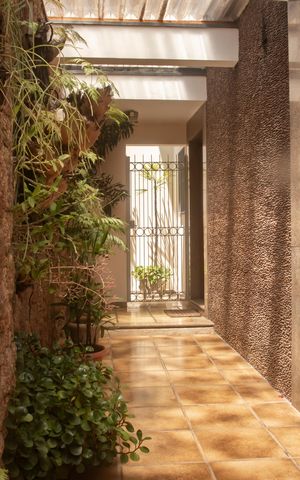 Casa à venda com 282m², 4 quartos e 3 vagasEntrada