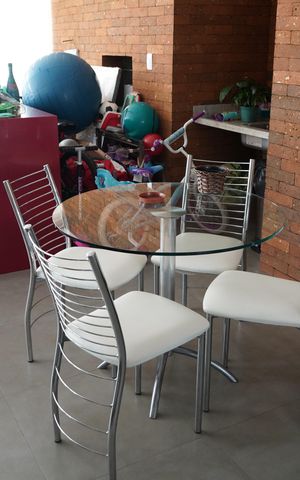 Apartamento à venda com 99m², 3 quartos e 4 vagasvaranda
