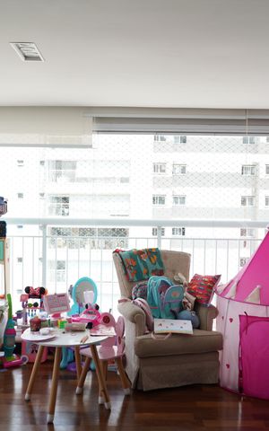 Apartamento à venda com 99m², 3 quartos e 4 vagasvaranda