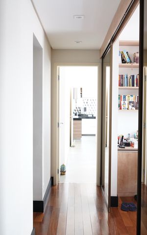 Apartamento à venda com 99m², 3 quartos e 4 vagasCorredor