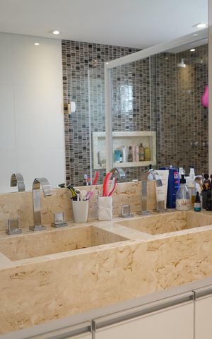 Apartamento à venda com 99m², 3 quartos e 4 vagasBanheiro do Quarto 3