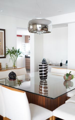 Apartamento à venda com 99m², 3 quartos e 4 vagasSala