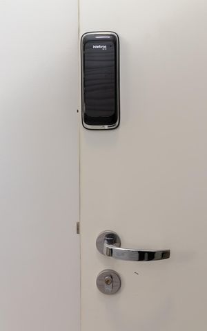 Apartamento à venda com 72m², 3 quartos e 1 vagaFechadura Digital