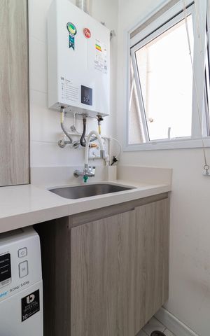 Apartamento à venda com 72m², 3 quartos e 1 vagaÁrea de Serviço