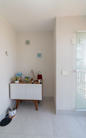 Apartamento à venda com 72m², 3 quartos e 1 vagaVaranda