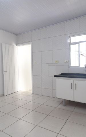 Casa para alugar com 40m², 1 quarto e 1 vagaSala/Cozinha