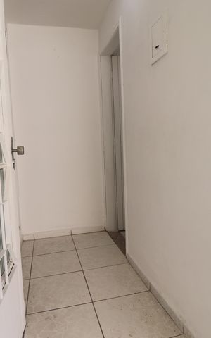 Casa para alugar com 40m², 1 quarto e 1 vagaEntrada