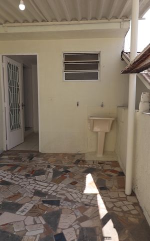 Casa para alugar com 40m², 1 quarto e 1 vagaÁrea de Serviço