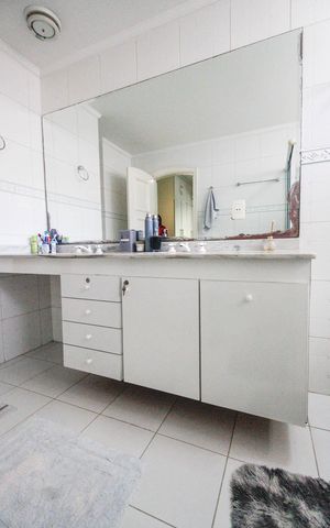 Casa à venda com 700m², 3 quartos e 5 vagas Casa à venda com 700m², 3 quartos e 5 vagasBanheiro da Suíte 3