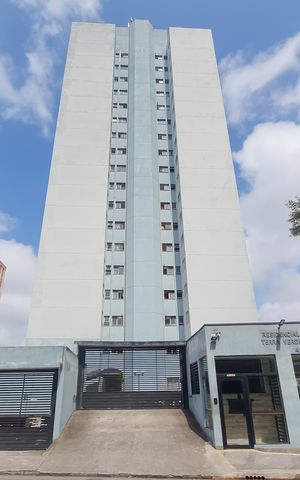 Apartamento para alugar com 65m², 3 quartos e 1 vagaFachada e portaria
