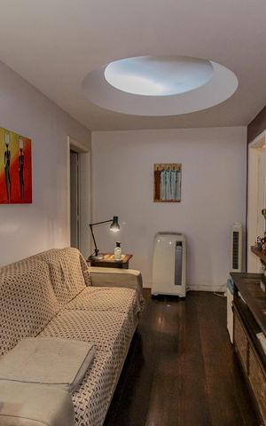 Apartamento à venda com 252m², 4 quartos e 1 vaga Apartamento à venda com 252m², 4 quartos e 1 vagaSala de TV