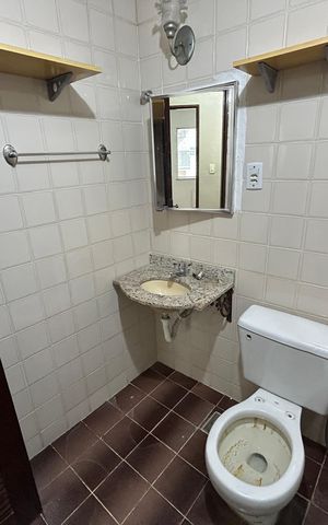 Apartamento para alugar com 57m², 2 quartos e sem vagaBanheiro