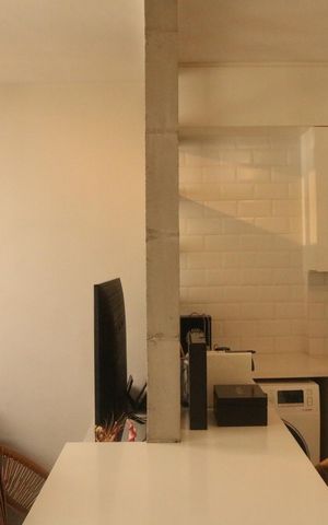 Apartamento à venda com 34m², 1 quarto e sem vagaSala