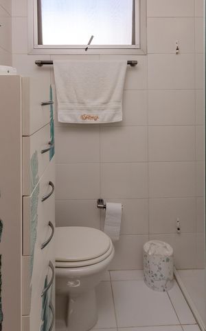 Apartamento à venda com 115m², 3 quartos e 2 vagasBanheiro da Suíte