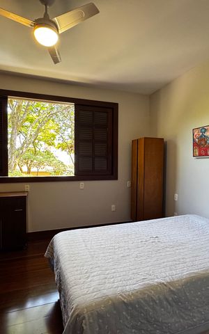 Casa à venda com 400m², 8 quartos e 5 vagas Casa à venda com 400m², 8 quartos e 5 vagasSuíte 2