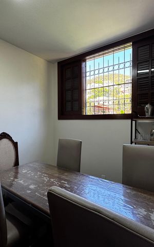 Casa à venda com 400m², 8 quartos e 5 vagas Casa à venda com 400m², 8 quartos e 5 vagasQuarto 6