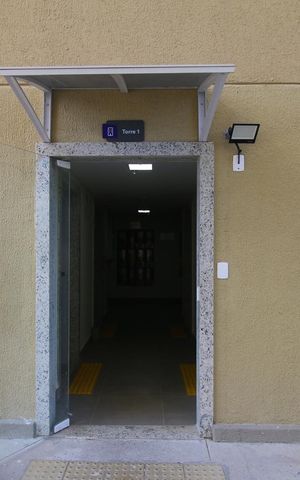 Apartamento à venda com 45m², 2 quartos e 1 vagaFachada interna