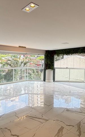 Apartamento à venda com 165m², 3 quartos e 4 vagasSala 