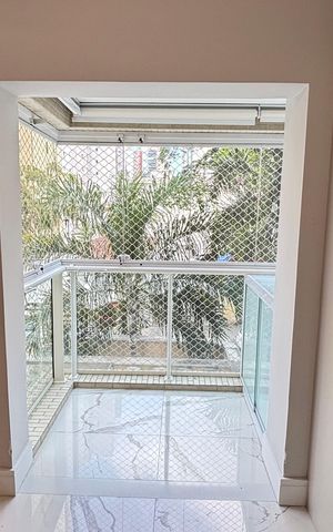 Apartamento à venda com 165m², 3 quartos e 4 vagasSala - Lareira