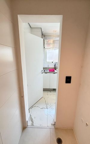 Apartamento à venda com 165m², 3 quartos e 4 vagasÁrea de Serviço - Banheiro
