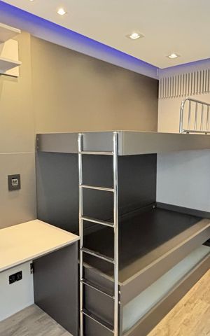 Apartamento à venda com 165m², 3 quartos e 4 vagasQuarto