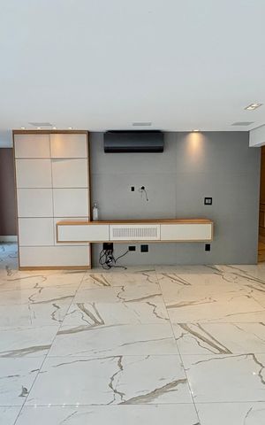 Apartamento à venda com 165m², 3 quartos e 4 vagasSala 