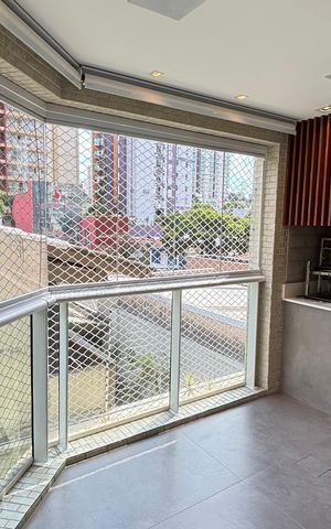Apartamento à venda com 165m², 3 quartos e 4 vagasVaranda