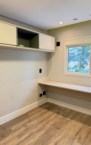 Apartamento à venda com 165m², 3 quartos e 4 vagasSuíte 2