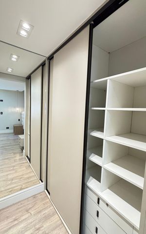 Apartamento à venda com 165m², 3 quartos e 4 vagasSuíte 1 Closet