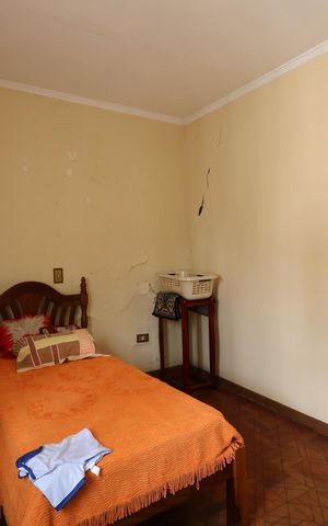 Casa à venda com 384m², 4 quartos e 2 vagasQuarto 1
