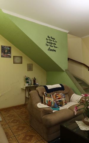 Casa à venda com 384m², 4 quartos e 2 vagasSala