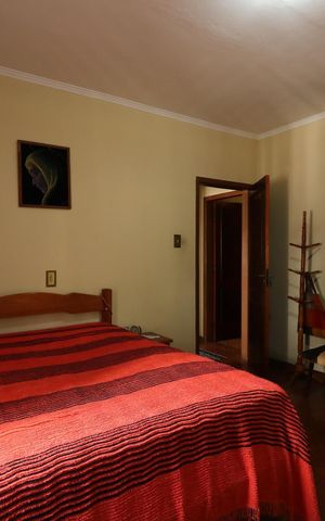 Casa à venda com 384m², 4 quartos e 2 vagasQuarto 3