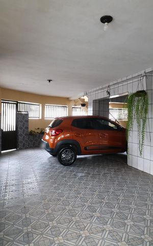 Casa à venda com 384m², 4 quartos e 2 vagasGaragem