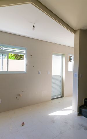 Casa de condomínio à venda com 76m², 2 quartos e 1 vaga Casa de condomínio à venda com 76m², 2 quartos e 1 vagaCozinha