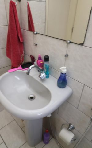 Casa à venda com 240m², 5 quartos e 4 vagasSuíte - Banheiro Casa 2