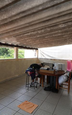 Casa à venda com 240m², 5 quartos e 4 vagasÁrea de Serviço Casa 2